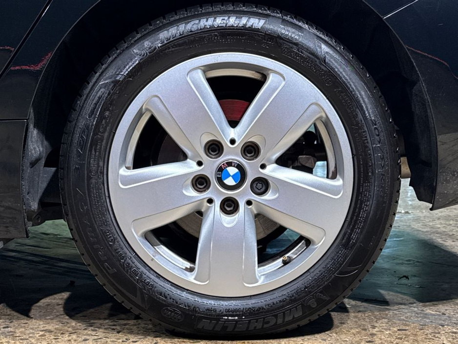 2020 BMW 1 Series - image 10