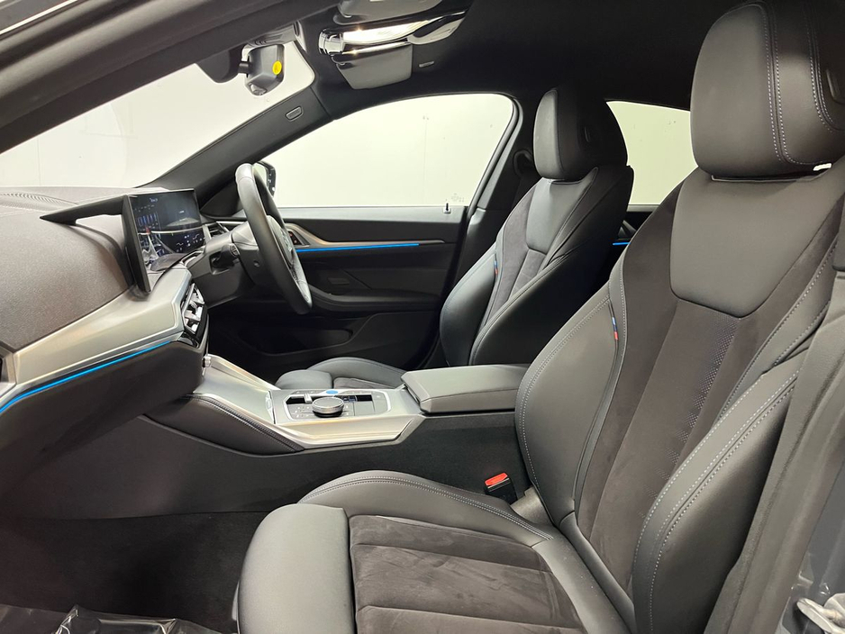 2024 BMW i4 M-Sport eDrive40 340BHP - Reversing Camera - Sat Nav - Climate Control - Heated Seats - Keyless Start - Apple CarPlay/Android Auto €48,950
