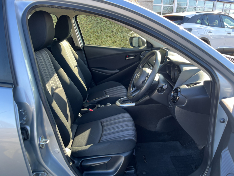 2020 Mazda Mazda2 - image 10