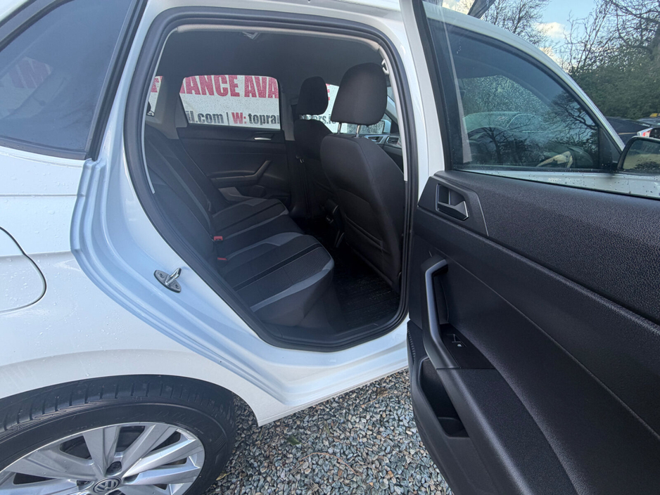 2020 Volkswagen Polo - image 7