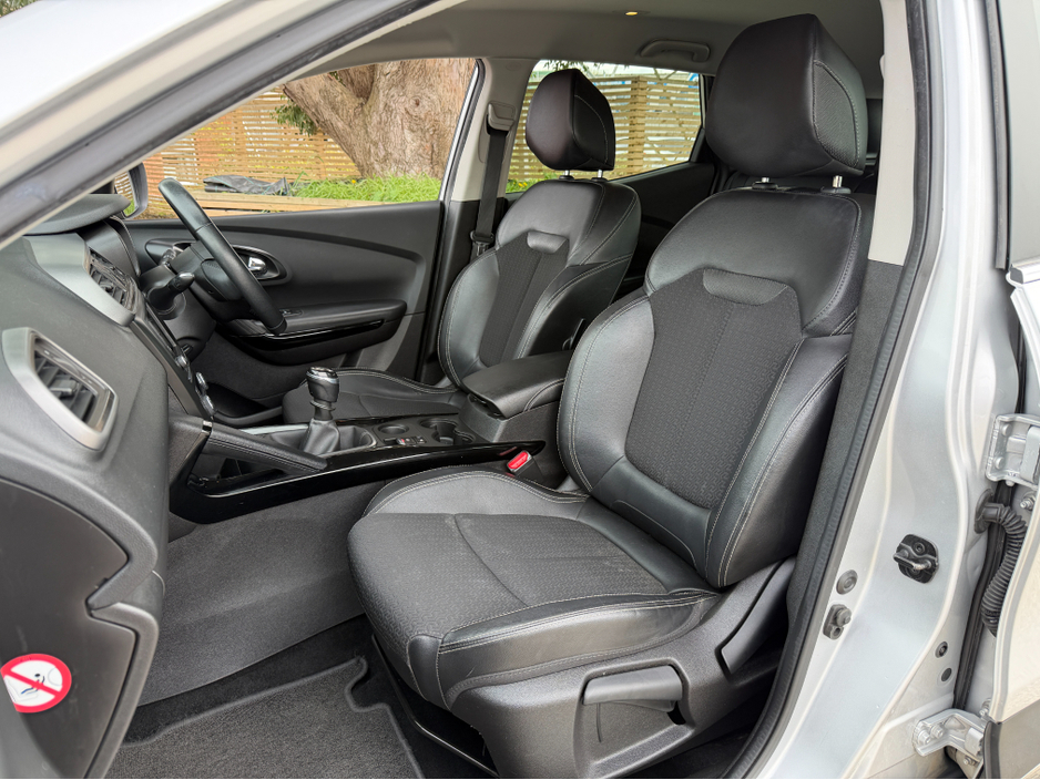 2017 Renault Kadjar - image 28