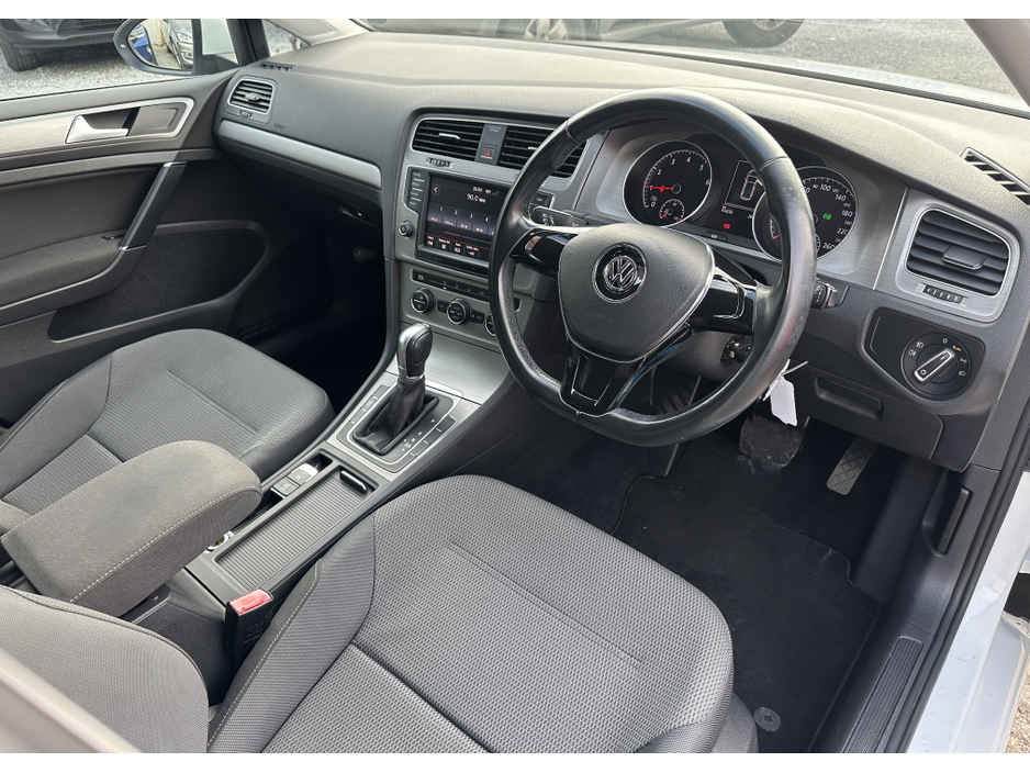 2015 Volkswagen Golf 1.2 TSI DSG Comfortline Estate €13,250