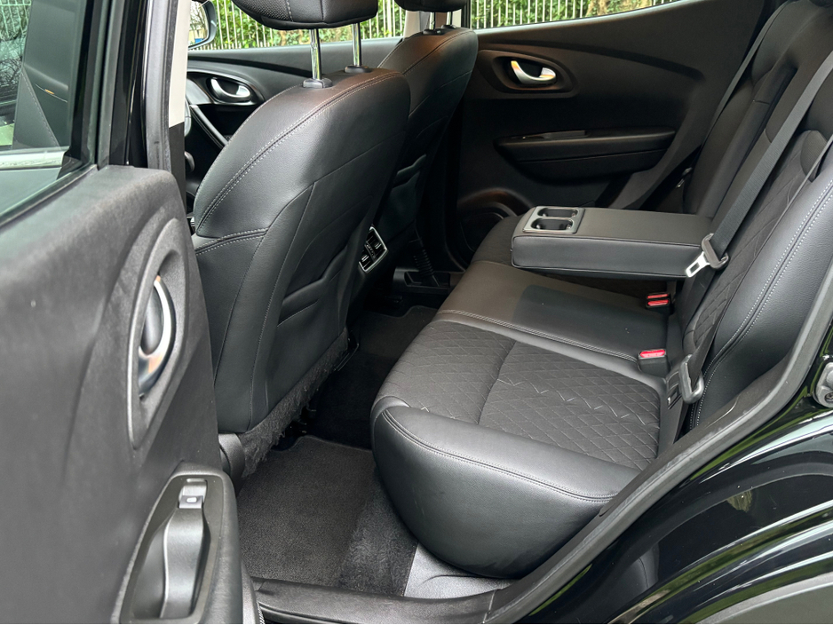 2019 Renault Kadjar 1.5 DCI ICONIC *LOW KLMS*SAT NAV*REVERSE CAMERA*AA AAPROVED* €16,450