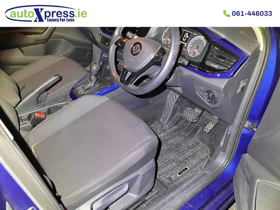 2018 Volkswagen Polo - image 2