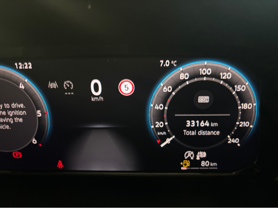 2025 Volkswagen Caddy - image 6