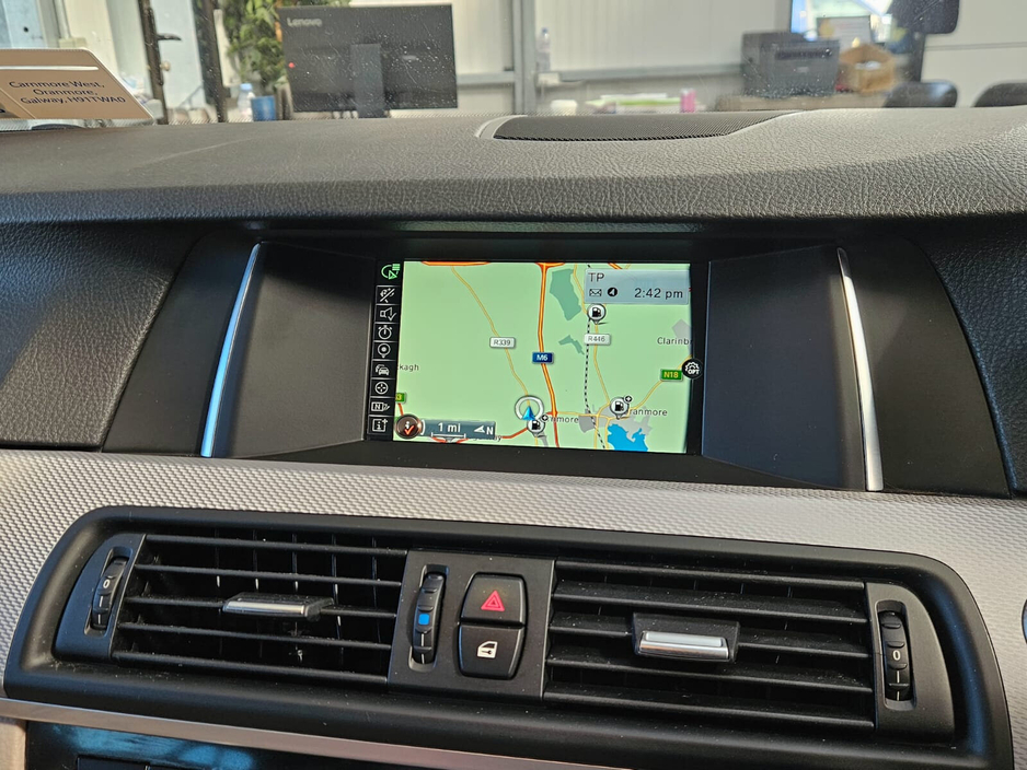 2016 BMW 5 Series - image 14