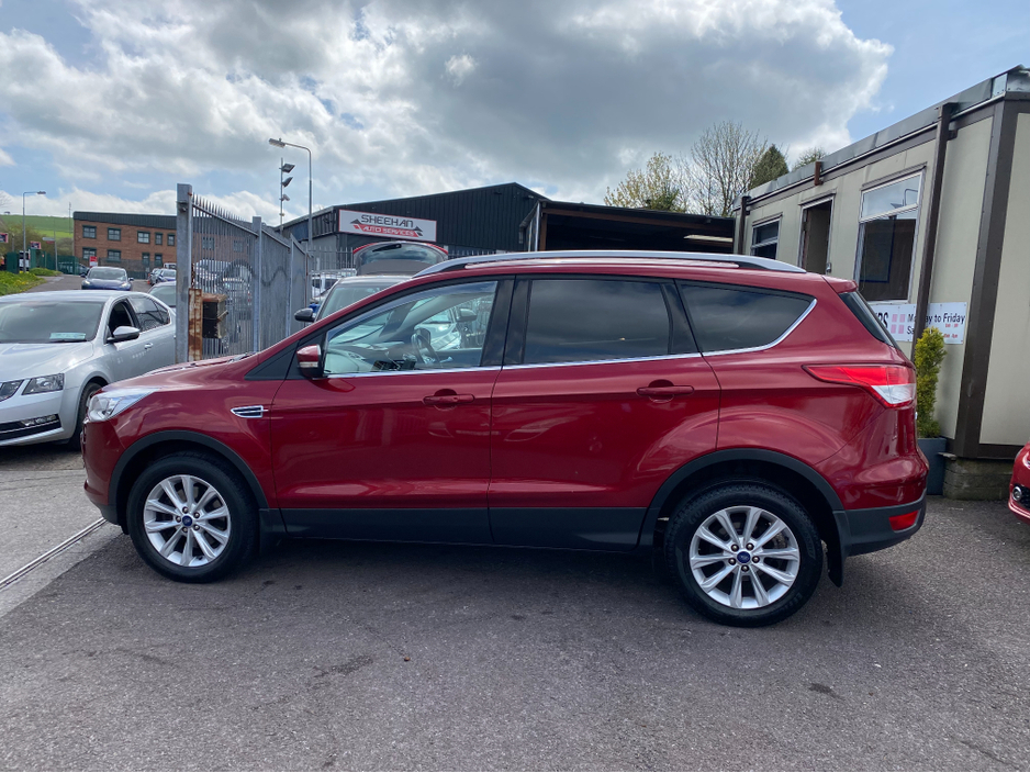 2016 Ford Kuga - image 6