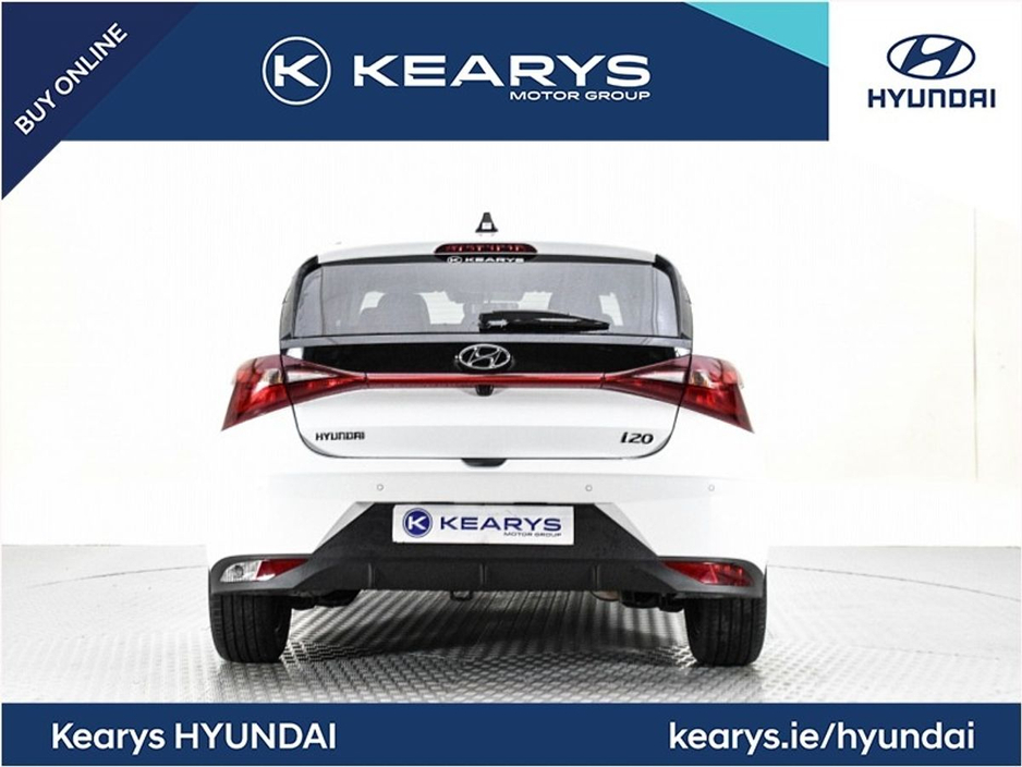 2022 Hyundai i20 - image 2