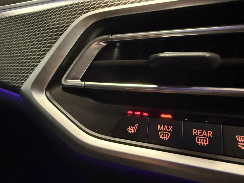 2022 BMW X5 - image 15