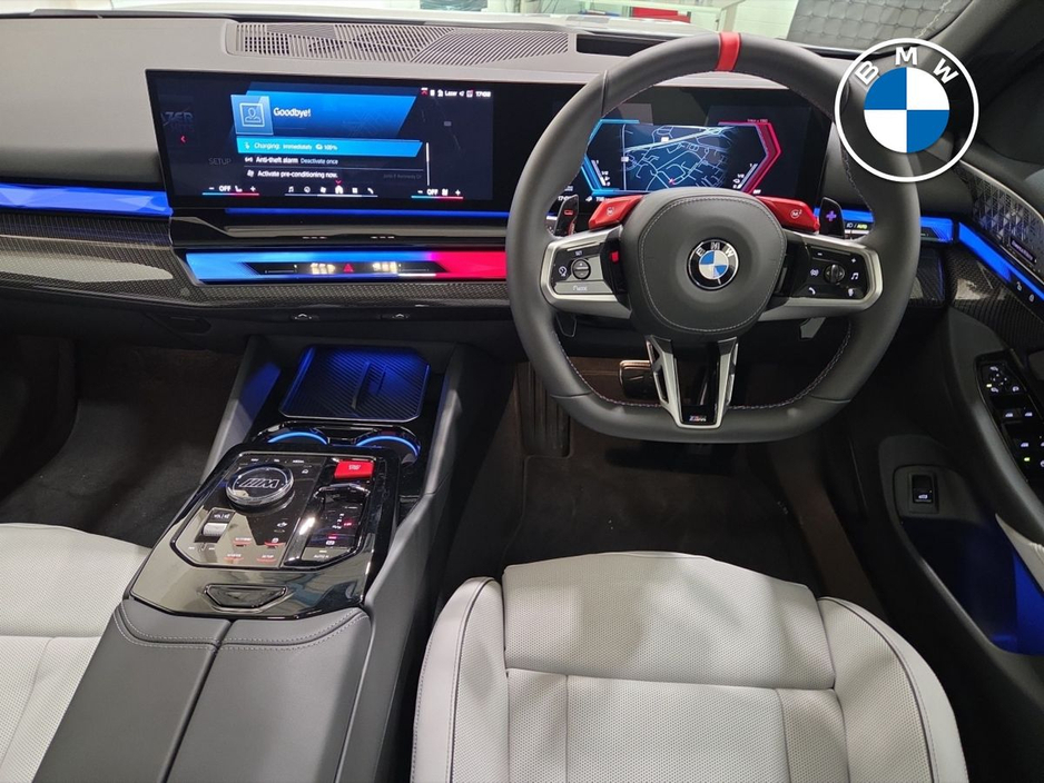 2026 BMW M5 M5 Touring €167,688