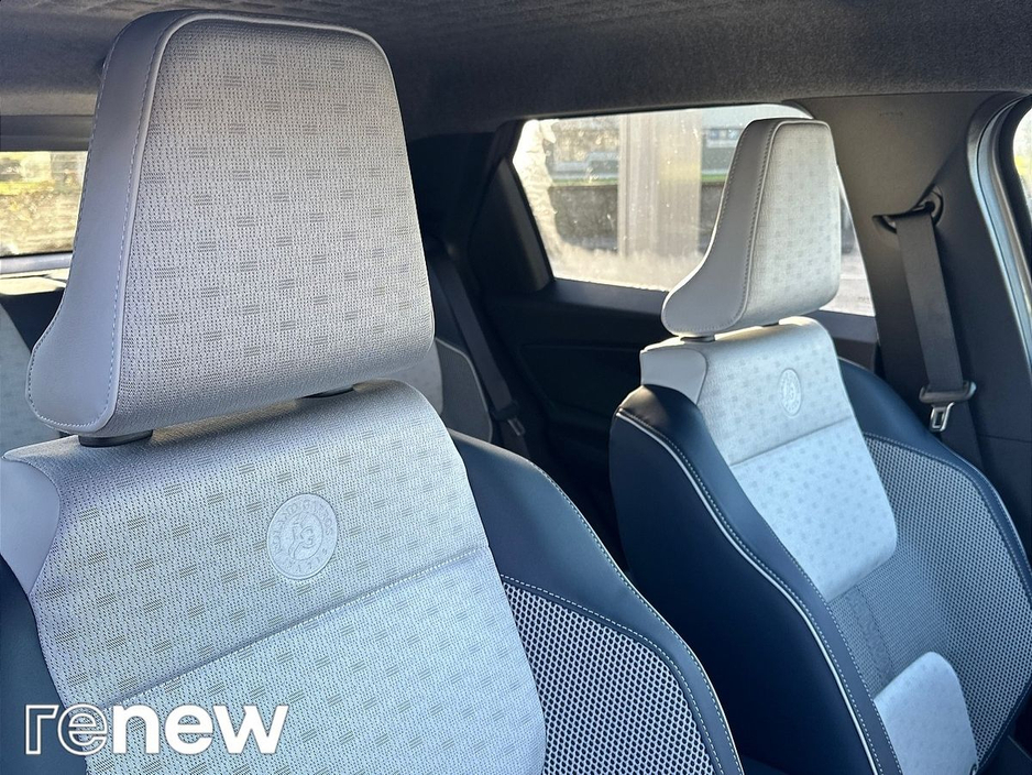 2026 Renault 5 Roland Garros 52kWh 150hp