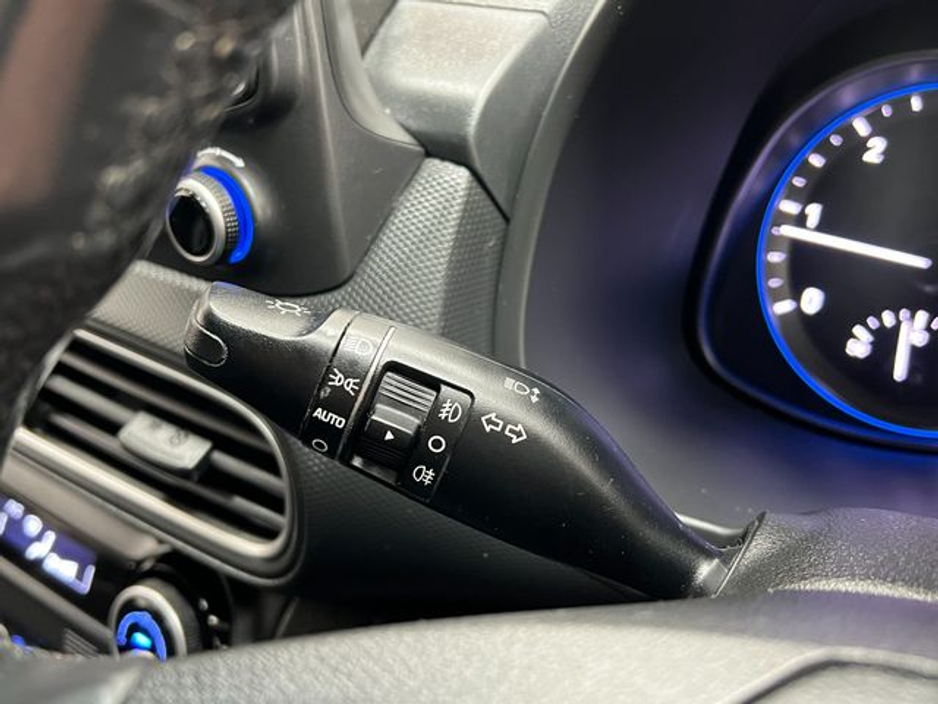 2019 Hyundai Kona - image 33