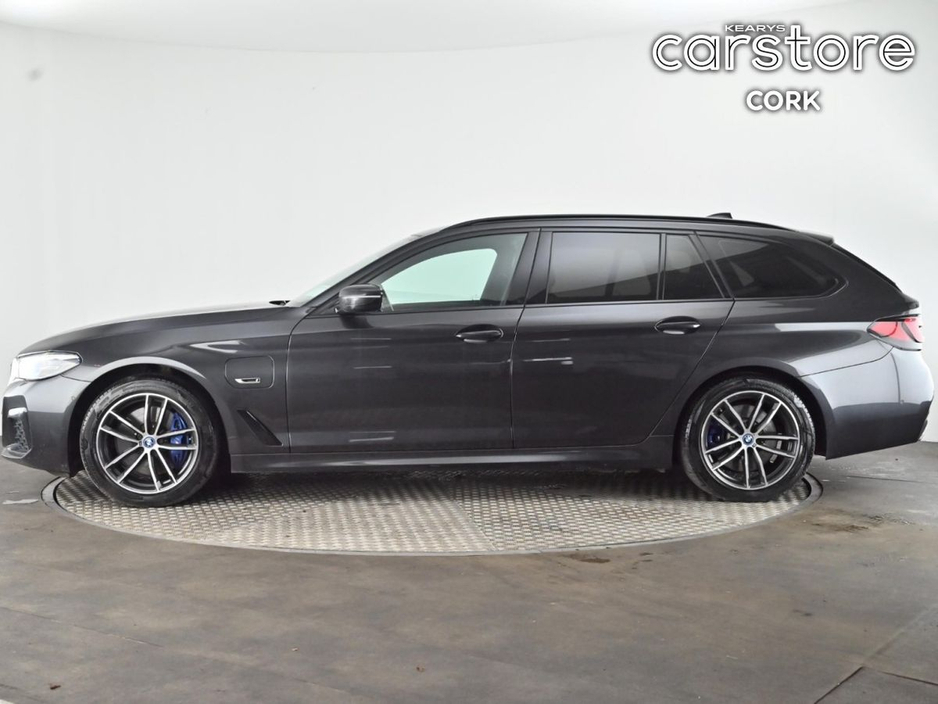2022 BMW 5 Series 530 E M Sport Auto 530 e M Sport 530 e eDrive 12kWh PHEV 292 109BHP /80kw Auto Start/Stop
