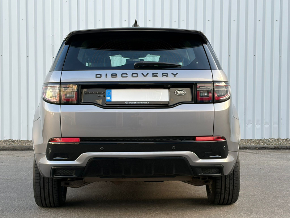 2021 Land Rover Discovery - image 4
