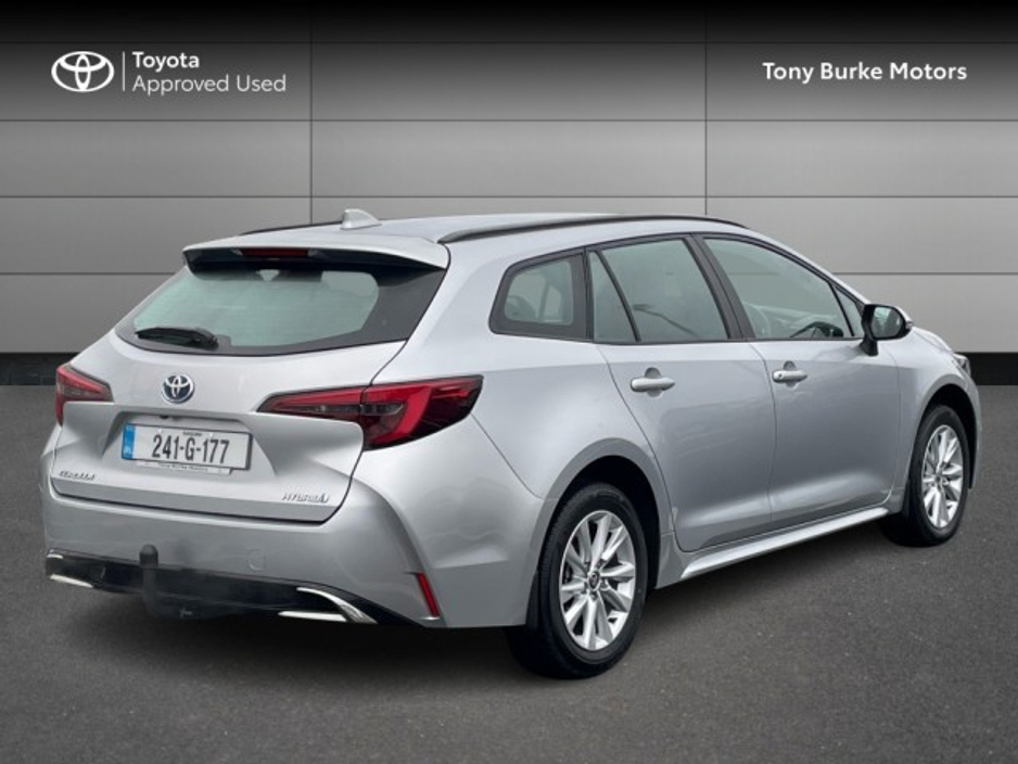2024 Toyota Corolla Tourer Estate Hybrid - Luna Edition - 1.8 Automatic - EUR 180 Road Tax - Full Service History // Front Electric Windows // Rear Electric Windows // Electric Mirrors // Apple Carplay // Android Auto €30,895
