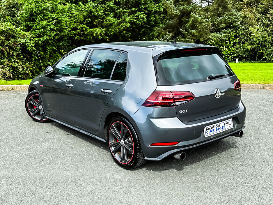 2018 Volkswagen Golf - image 22