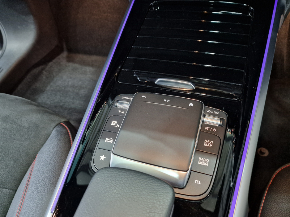 2023 Mercedes-Benz EQB 300 AMG LINE PREMIUM (PAN ROOF / 7 SEATER) 4MATIC AUTOMATIC **ONE OWNER / APPLE CARPLAY / BLIND SPOT ASSIST / ELECTRIC SUNROOF / ELECTRIC BOOTLID / REVERSE CAMERA / WIRELESS PHONE CHARGING** €39,900