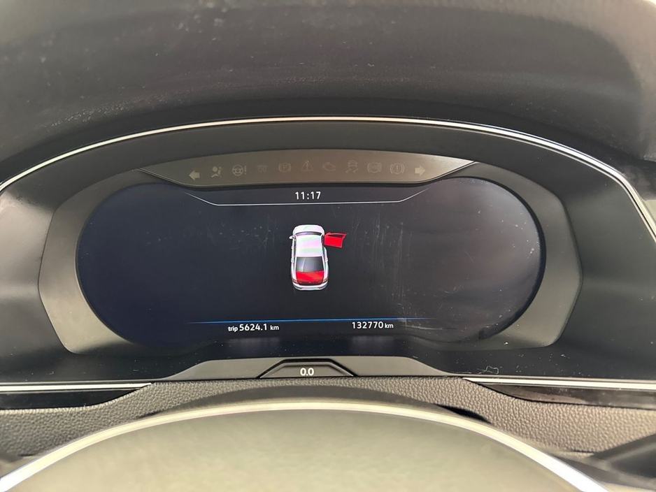 2019 Volkswagen Passat - image 15