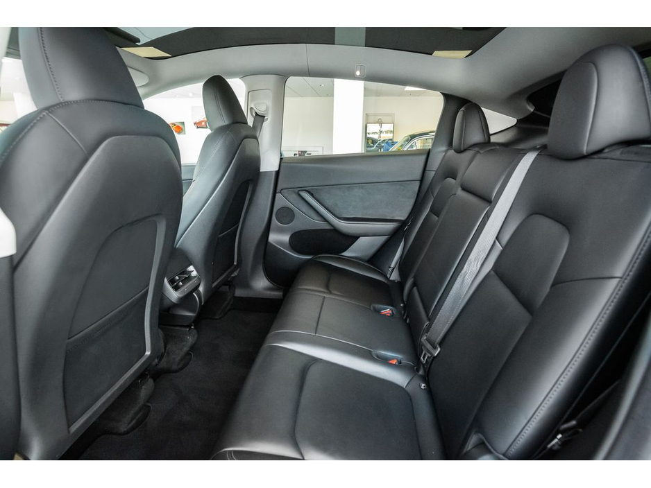 2022 Tesla Model Y - image 15