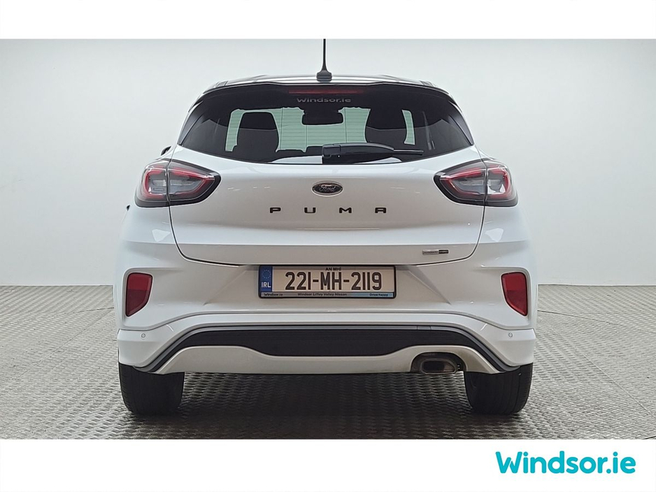 2022 Ford Puma - image 11