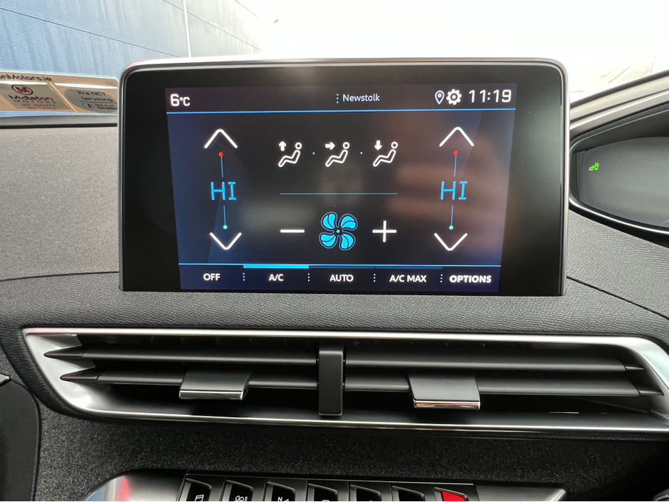 2019 Peugeot 3008 ALLURE 1.5 BLUE HDI 130 6 6.2 4DR €17,900