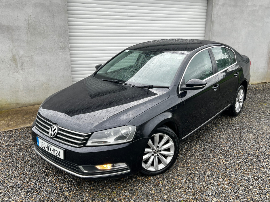 2013 Volkswagen Passat - image 7