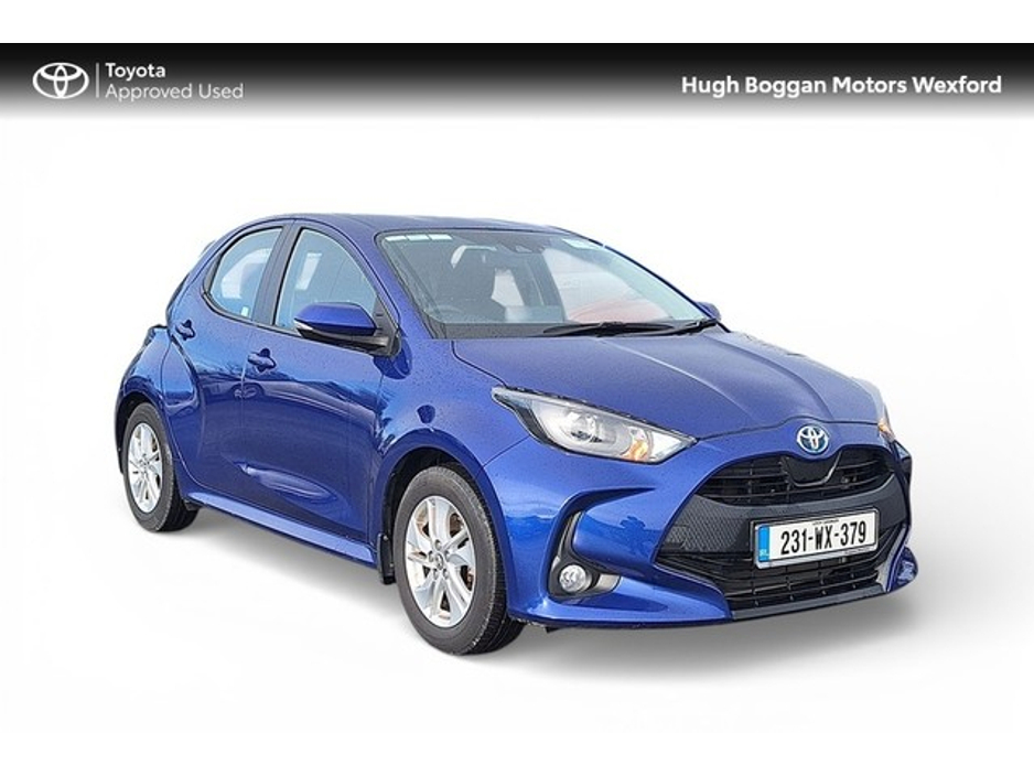 2023 Toyota Yaris HYBRID LUNA, VERY LOW MILEAGE! €23,995