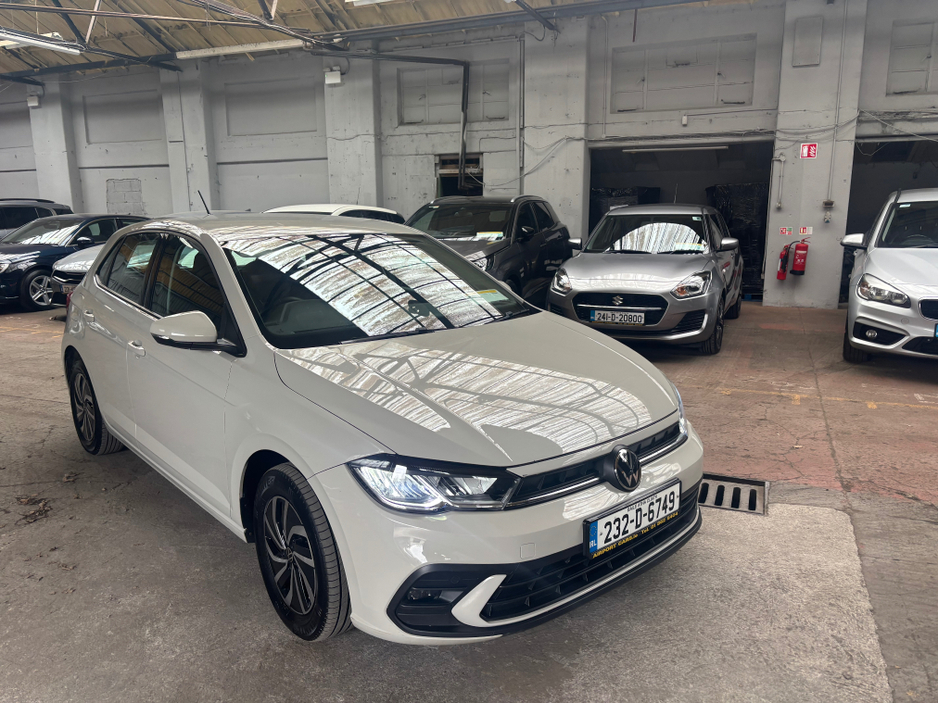 2023 Volkswagen Polo - image 18