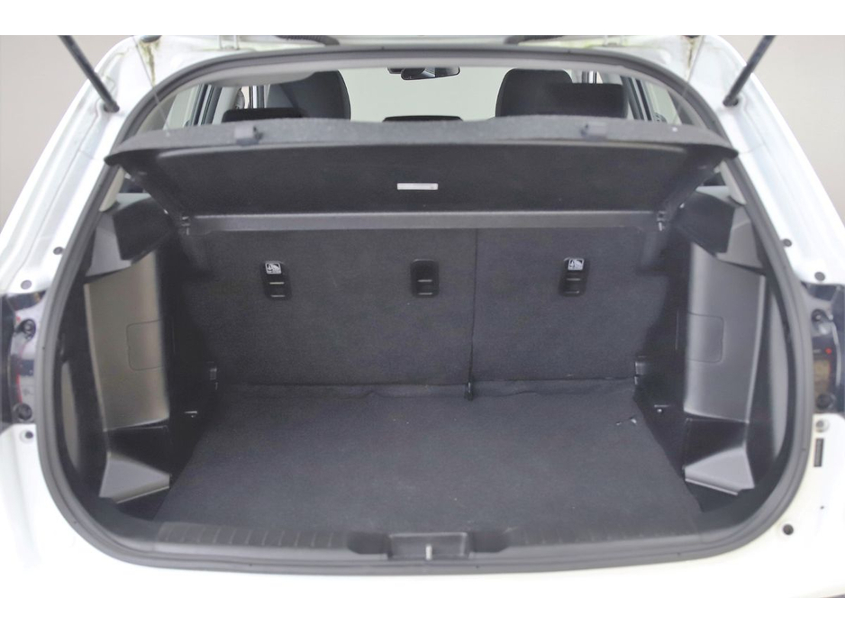 2023 Suzuki Vitara - image 23