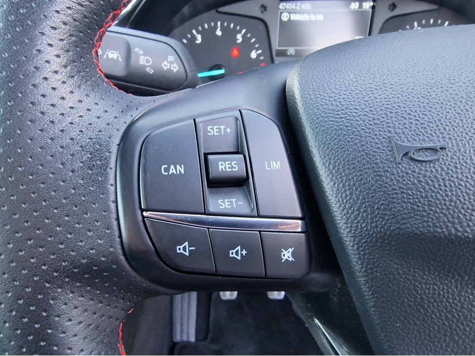 2019 Ford Fiesta - image 17