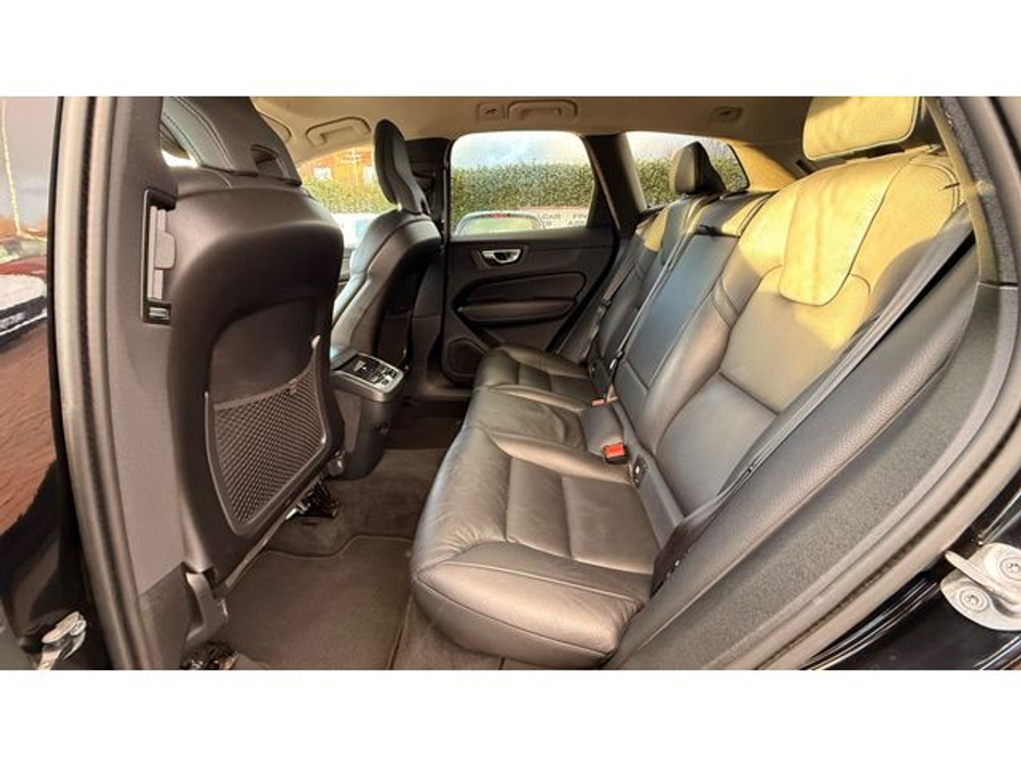 2023 Volvo XC60 B4 2.0 Diesel 190BHP 5DR Auto