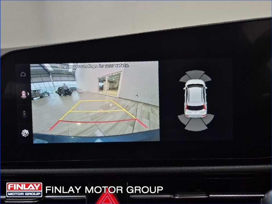 2023 Kia Niro - image 27