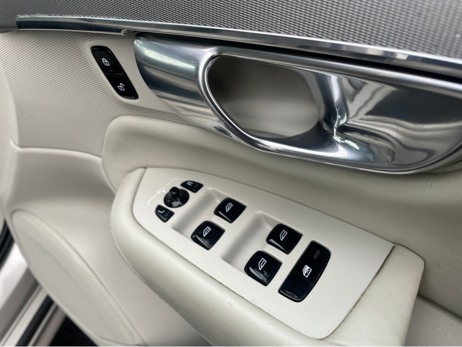 2017 Volvo XC90 D4 FWD INSCRIPTION GT 5DR AUTO €29,750