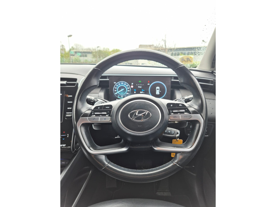 2022 Hyundai Tucson - image 13