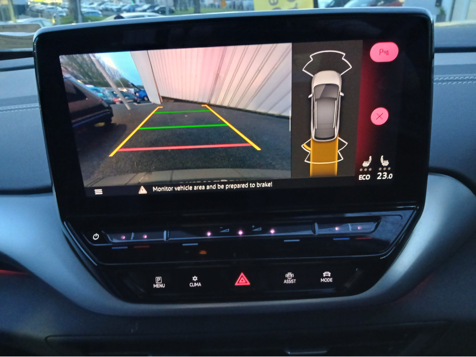 2023 Volkswagen ID.4 - image 11