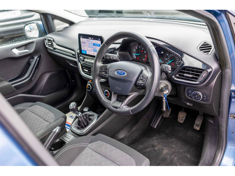 2019 Ford Fiesta - image 14