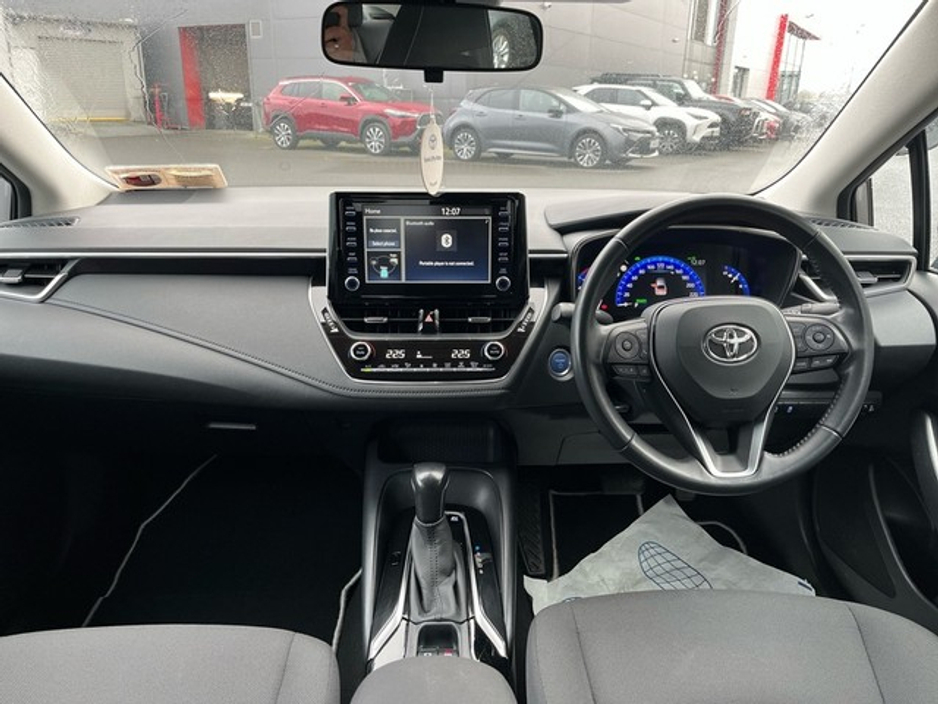 2022 Toyota Corolla - image 8