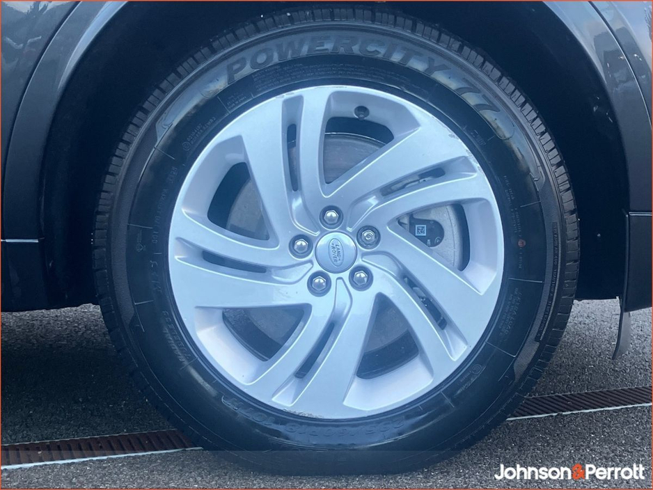 2024 Land Rover Discovery Sport 1.5 I3 PHEV 309 PS AWD S Auto €48,900