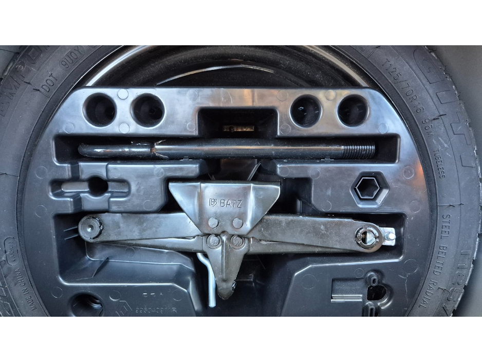 2017 Renault Captur - image 11