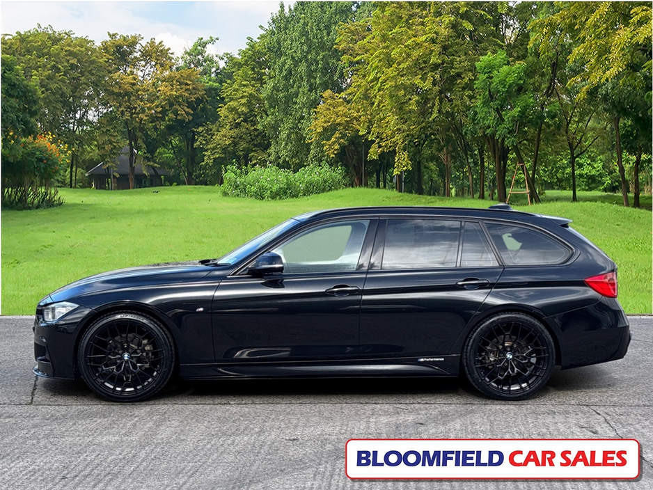 2015 BMW 3 Series - image 4