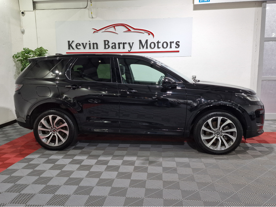 2021 Land Rover Discovery Sport P300E R-DYNAMIC HSE (PAN ROOF) AWD AUTOMATIC **TOP SPEC / APPLE CARPLAY / BLIND SPOT ASSIST / CRUISE CONTROL / ELECTRIC BOOTLID / FULL LEATHER / HEATED SEATS / MERIDIAN SOUND / 360 DEGREE CAMERA** €36,900