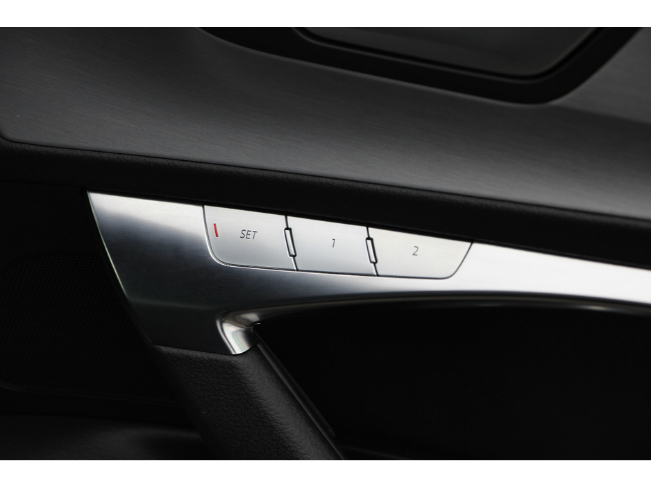 2024 Audi A6 - image 13