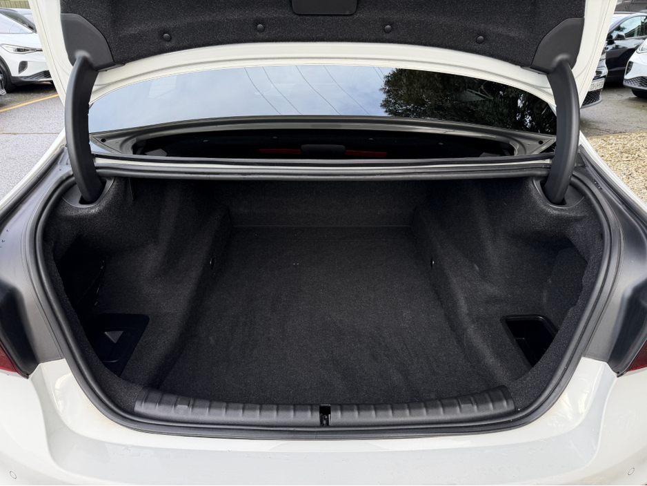 2019 BMW 5 Series M-SPORT..BROWN LEATHER..2 KEYS €24,900