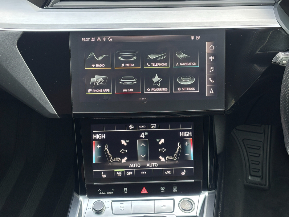 2021 Audi e-tron - image 25