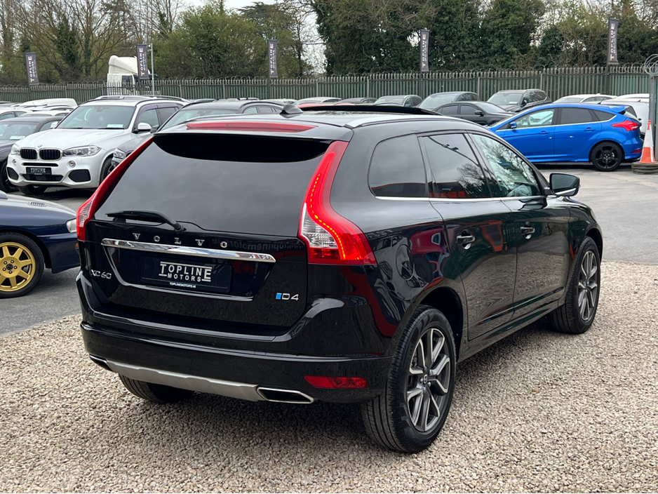 2015 Volvo XC60 - image 5