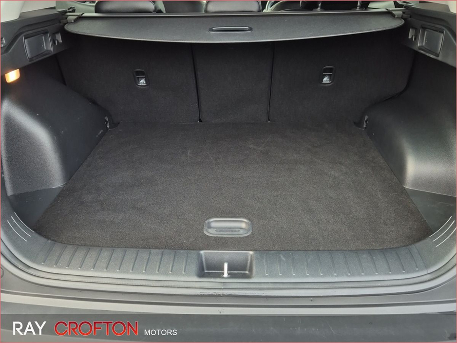 2023 Kia Sportage - image 24