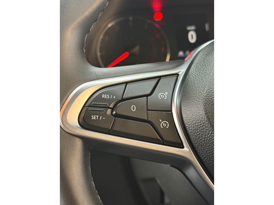 2022 Renault Captur ICONIC EDITION NAEB TCE 90 MAN €16,950