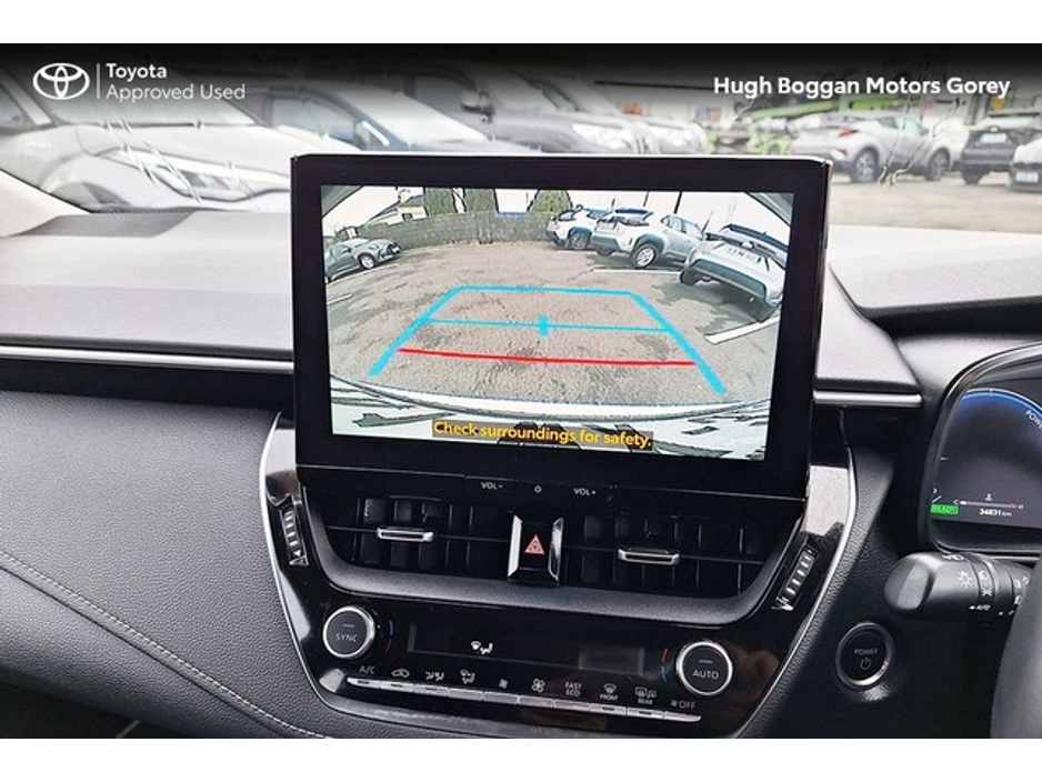 2024 Toyota Corolla LUNA SALOON 4DR AUTO €28,950