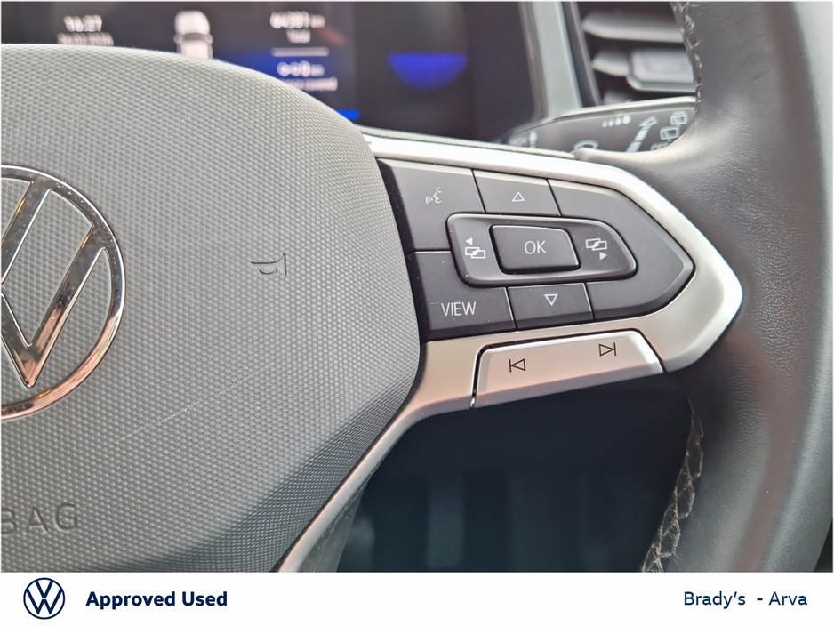 2023 Volkswagen T-Roc - image 20