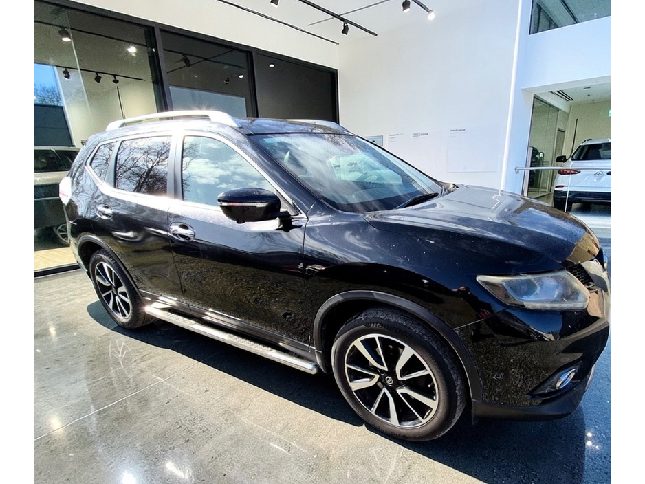 2015 Nissan X-Trail - image 2